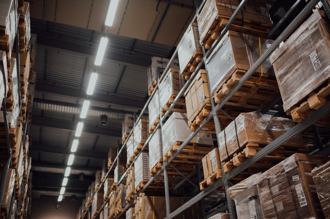 Palletised cargo on racking